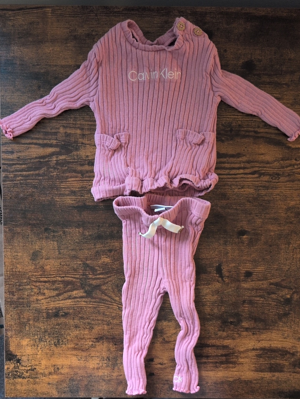 💙2/$20💙 Calvin Klein Pink Ribbed Baby Two-Piece Set 3-6M